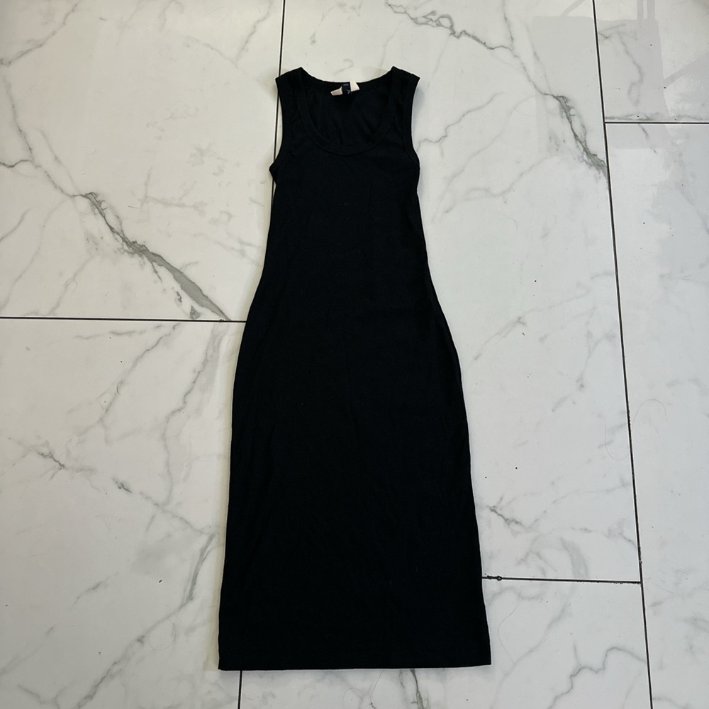 Universal Thread Black Midi Dress
